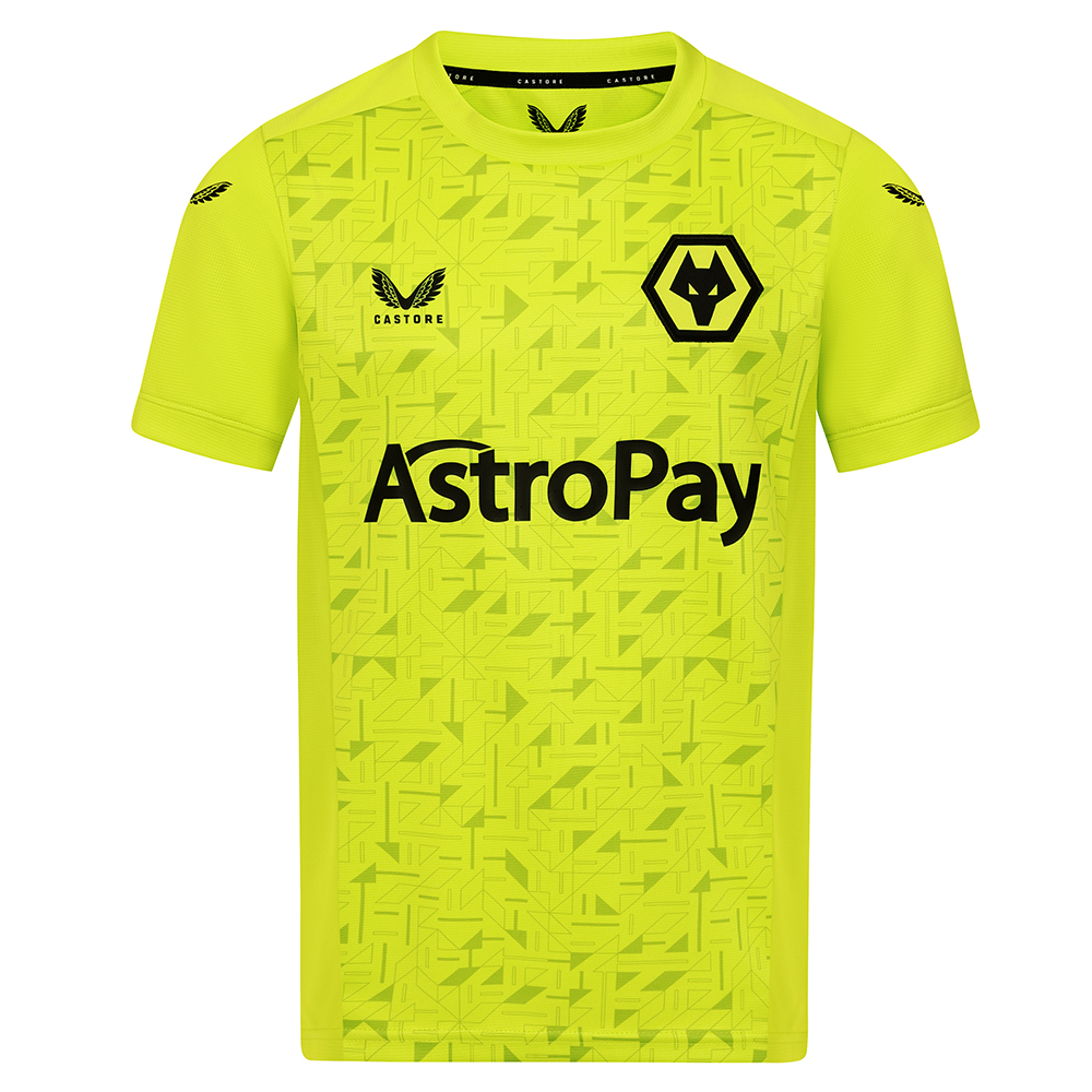 2023-24 wolves away goalkeeper shirt - junior
introducing the 2023-24 wolves away goalkeeper shirt - junior, the perfect addition to any young fan's gk kit collection.Made from 100% Polyester, this shirt is designed to provide ultimate comfort and durability, ensuring your little one can cheer on their favourite team in style. the sleek and stylish design of this shirt is perfect for fanwear, making it a must-have for any young wolves supporter.